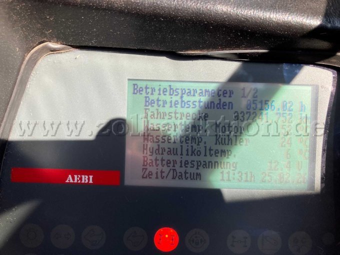 Aebi TT240 Ansicht Betriebsstundenzähler