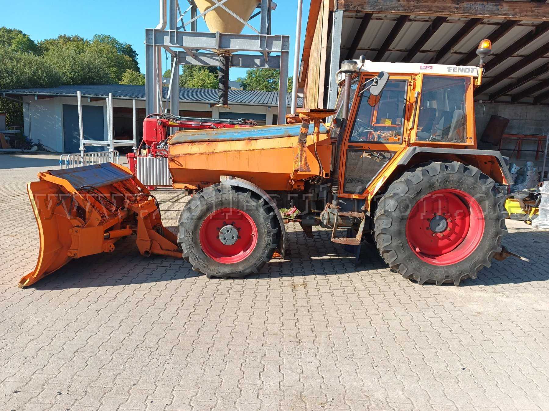 Fendt GT 380 mit Schneeschild