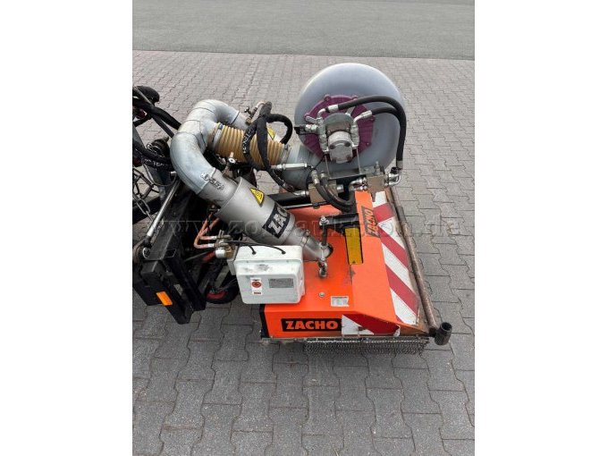 UKB 1200 Anbaugerät