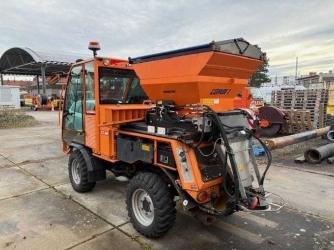 1 Geräteträger Iseki ICT 50 / Teileträger – foto 4 – kavel bij Zoll-Auktion, Neustadt an der Weinstraße