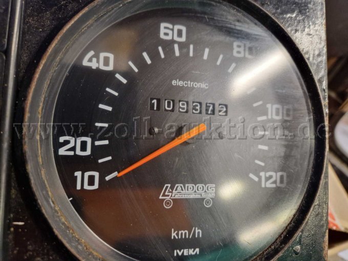 Tachometer