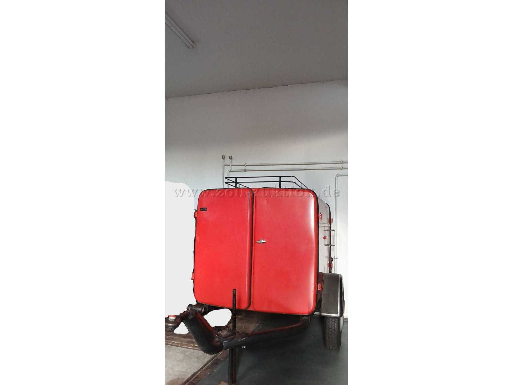 Gerätewagen von vorn
