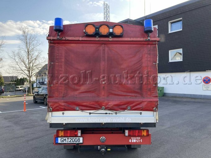 Hinten