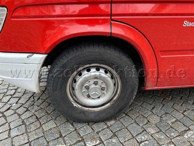 Radlauf vorne links