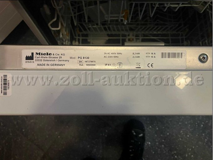 1 vaatwasser MIELE Professional PG 8130 (tweedehands) – foto 2 – kavel bij Zoll-Auktion, Mönchengladbach