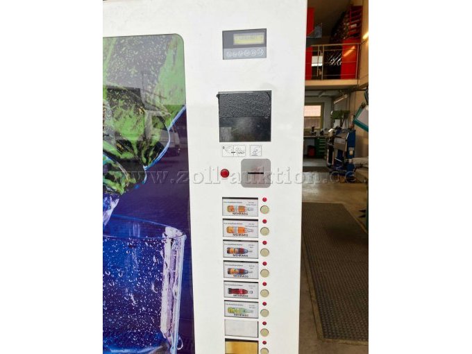 Getr.-Automat angeschlossen, mit Leuchtdioden und Display