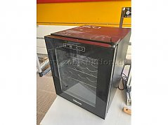 Ansicht von vorne/schräg rechts