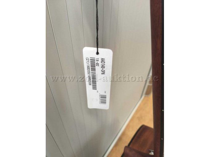 Bezeichnung an Gitarre