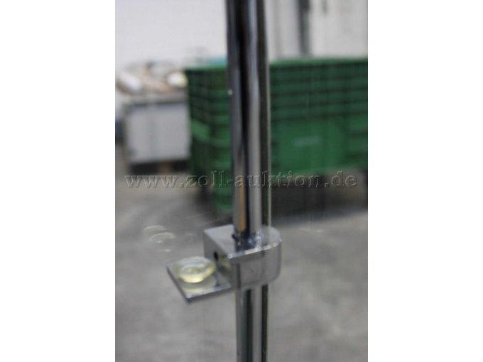 Einlegebodenhalter höhenverstellbar