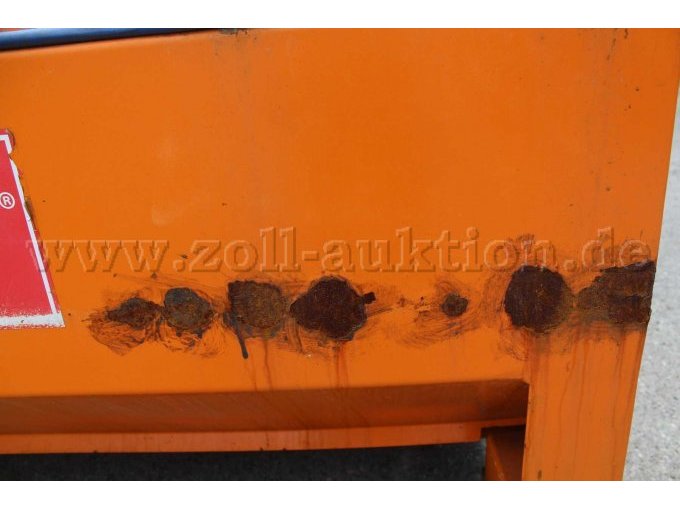 Rost rechts vorne