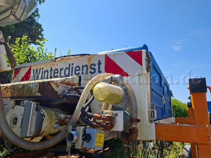 Anschlüsse