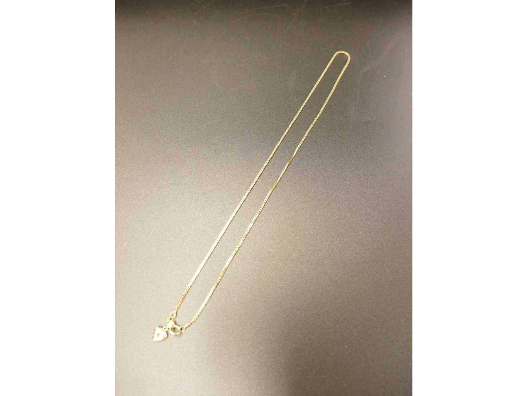 Goldkette mit Herzanhänger, 585er_ Komplettansicht