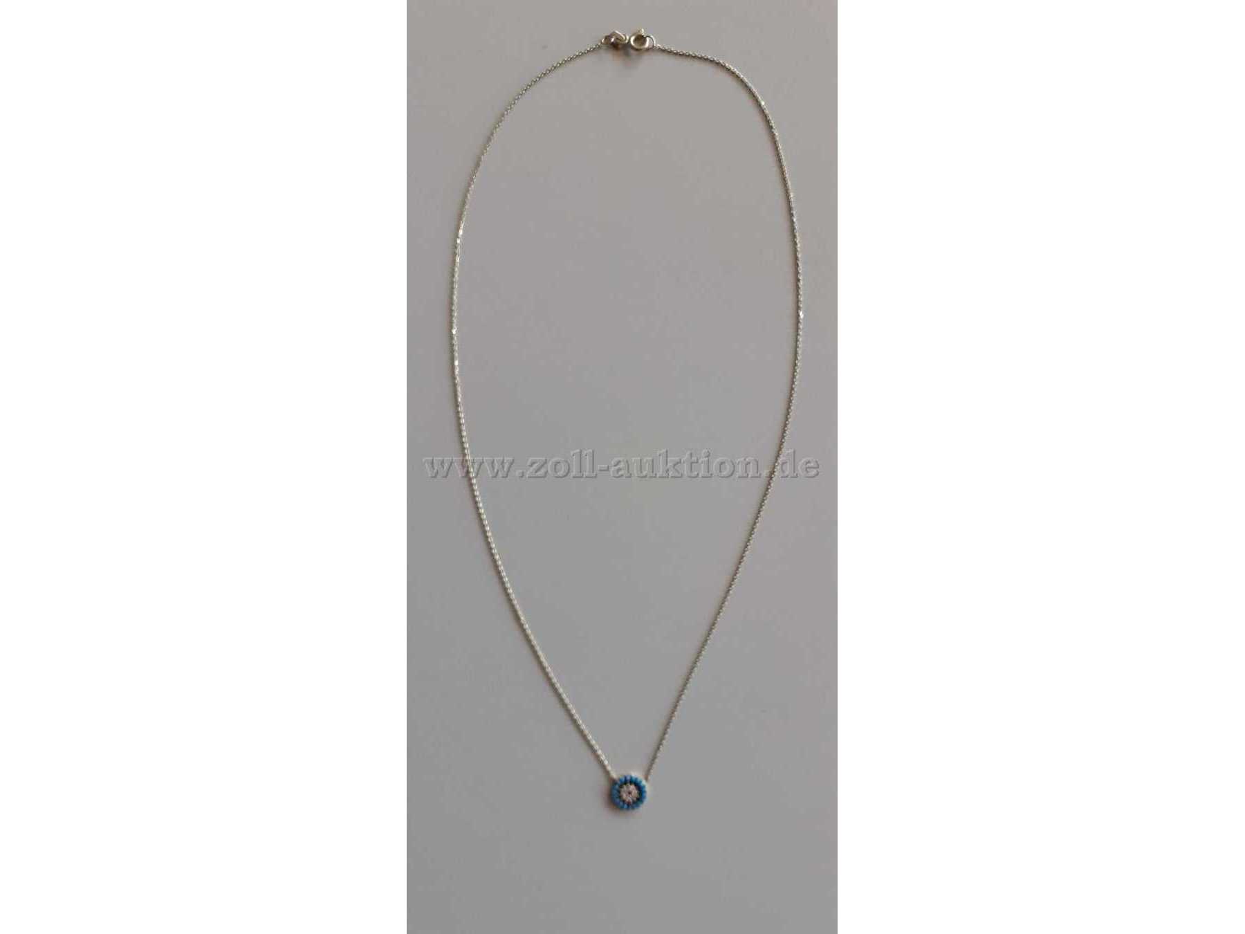 Kette mit Anhänger