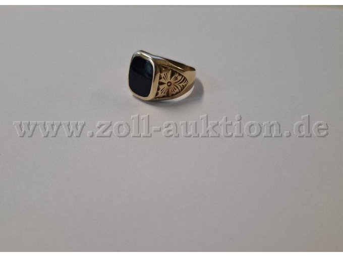 1 Goldring mit schwarzem Stein und seitlichen Ornamenten – 750er Gold – foto 2 – kavel bij Zoll-Auktion, Reutlingen