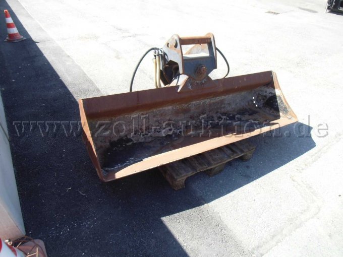 Grabenräumlöffel vorn Grabenräumlöffel vorn