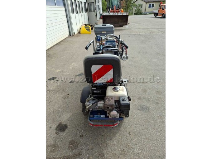 Markiermaschine Aufsitz von hinten