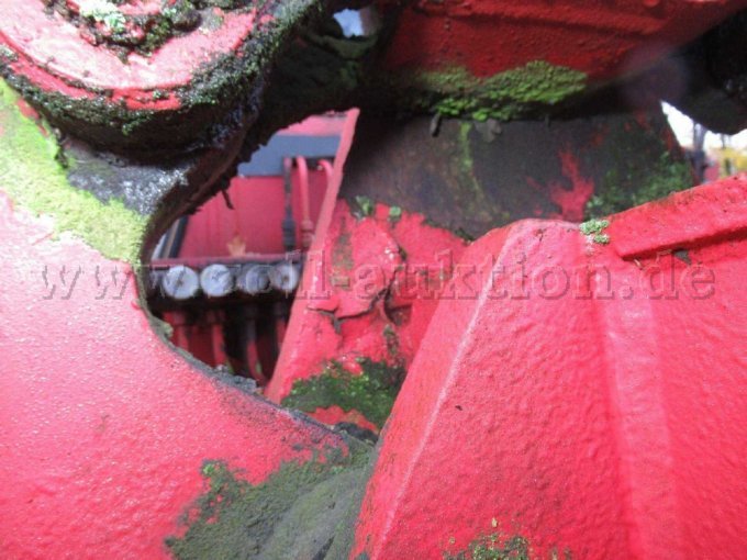 10 Korrosionsansätze und Lackabplatzungen