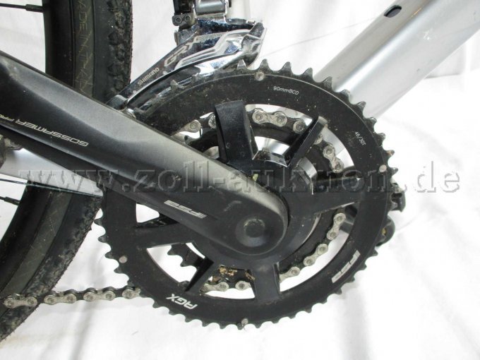 Ansicht Shimano GRX Umwerfer mit Kettenblätter