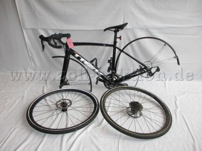 Vollansicht Gravelbike Trek Domane 2 28 Zoll in Teilen