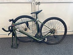 Gravelbike von Cannondale (zerlegt), links
