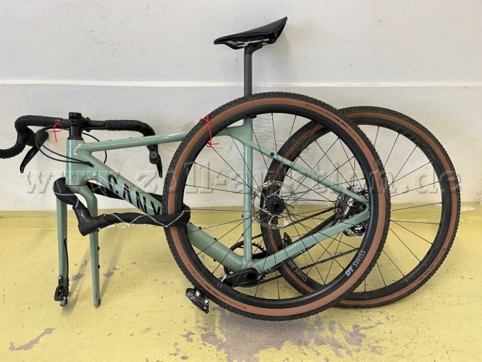 Links, größere Aufnahme