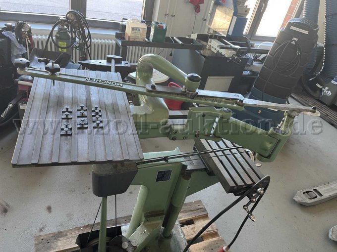 Graviermaschine