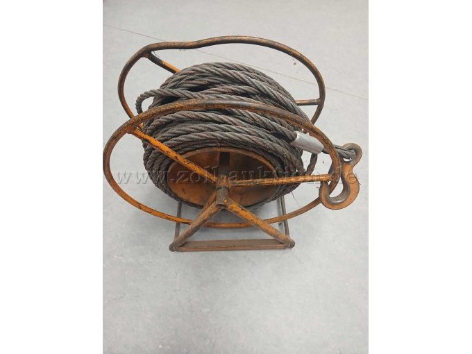 Stahlseil auf Spule für den Greifzug