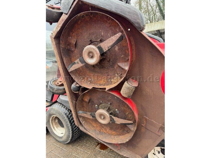 Mähwerk links unten