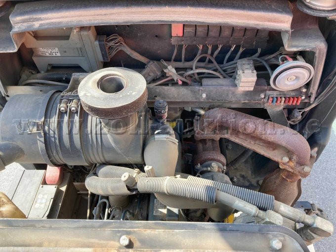 Motor oben