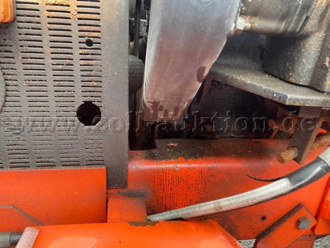 Ölleckgage Motorraum links