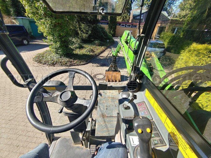 Blick vom Fahrersitz