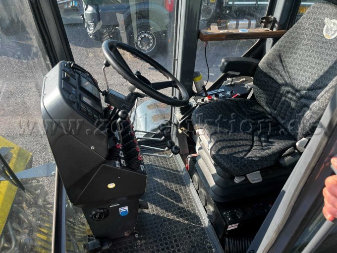 Innenansicht Fahrerkabine