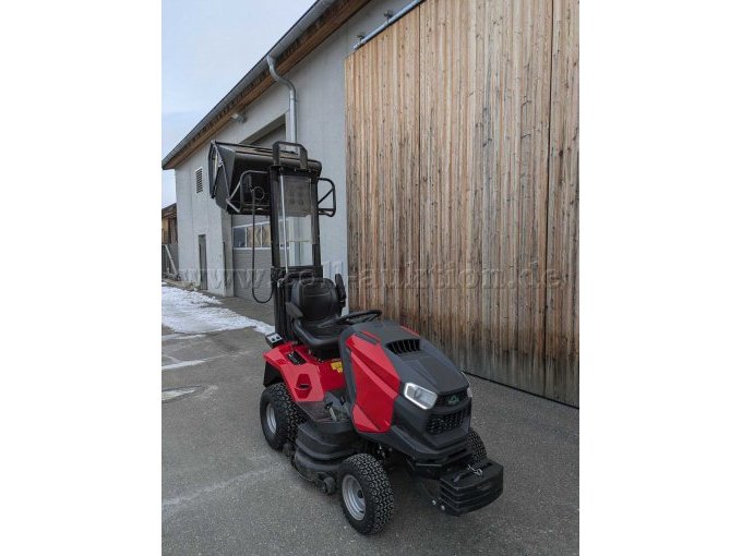 Front mit Fangkorb oben