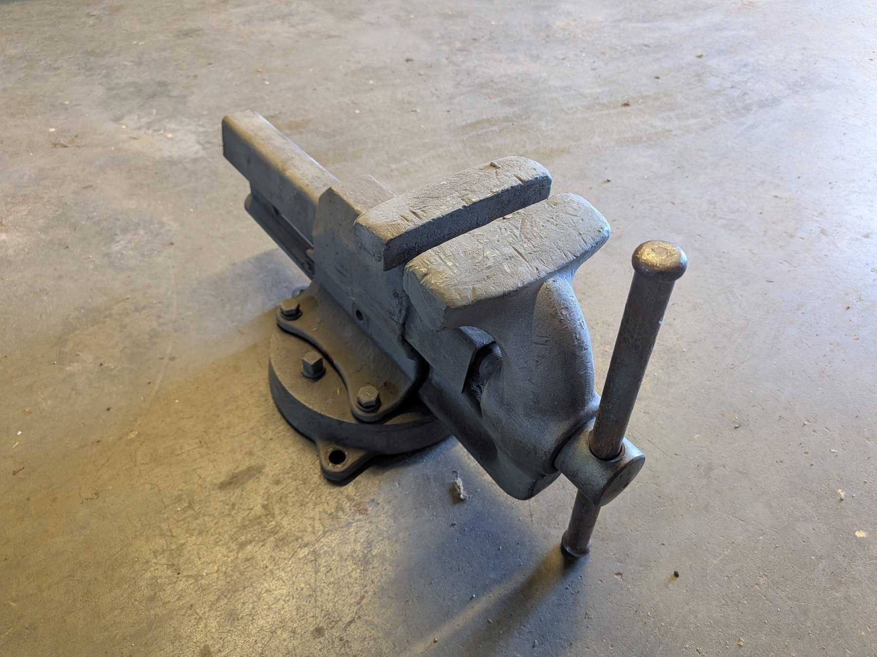 Übersichtsaufnahme vorne links