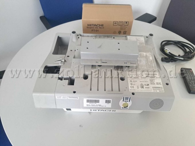 Ansicht der Unterseite
(Bild ähnlich dem Original, werden mehrere Geräte angeboten)