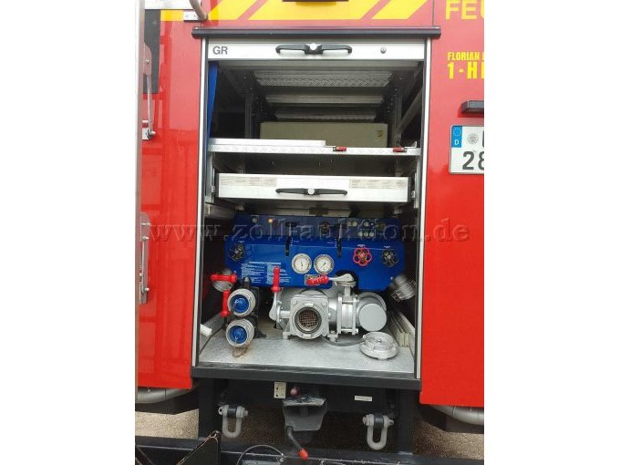 Heckansicht Rollo geöffnet