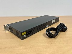 HPE Office Connect 1920-24G – Switch – JG924A Vorderseite mit Kabel