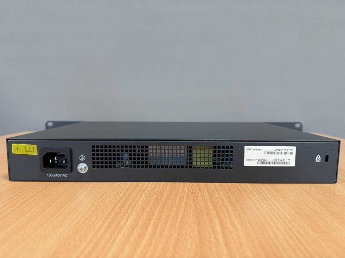 HPE Office Connect 1920-8G-PoE – Switch mit Power over Ethernet – JG921A
Ansicht von hinten