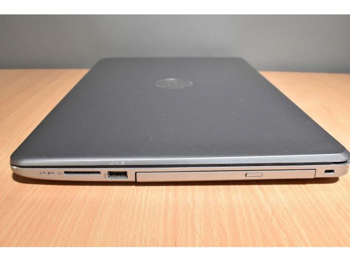 HP 250 G6 Notebook Seitenansicht