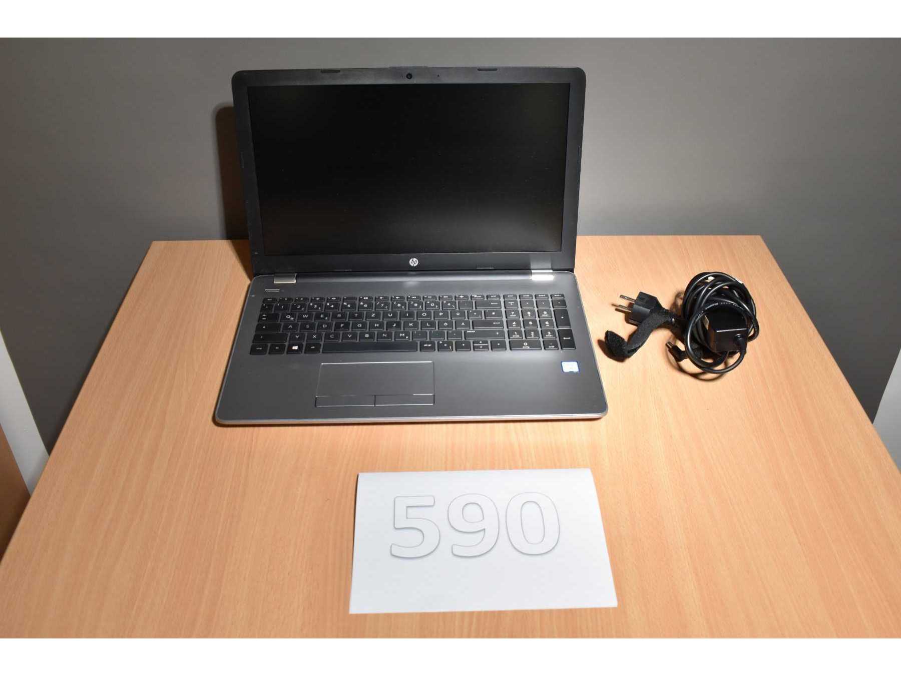 HP 250 G6 Notebook – 39,6 cm (15.6")
Gesamtansicht