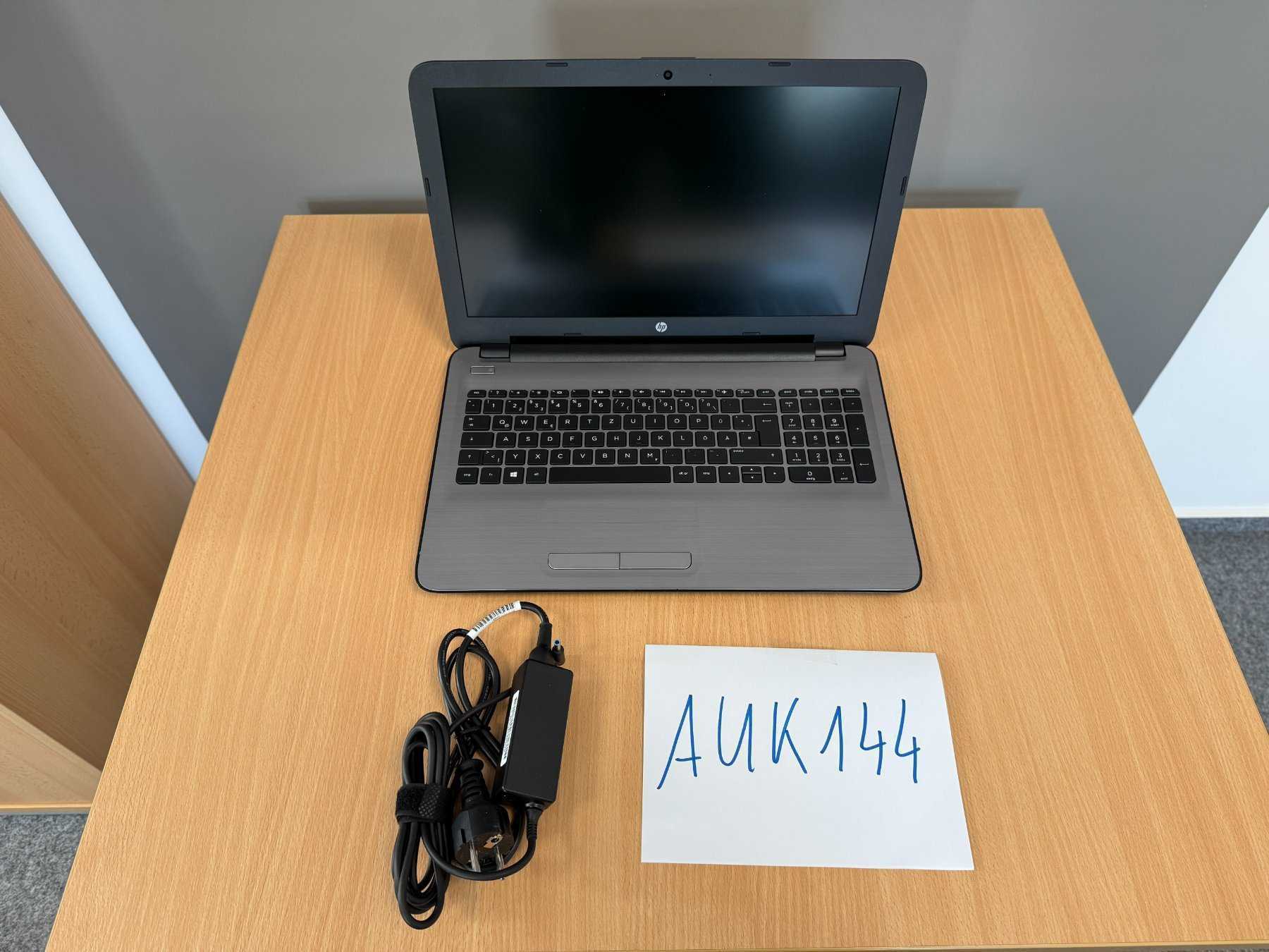 HP 255 G5 Notebook-PC 39,6 cm (15.6") mit Netzteil