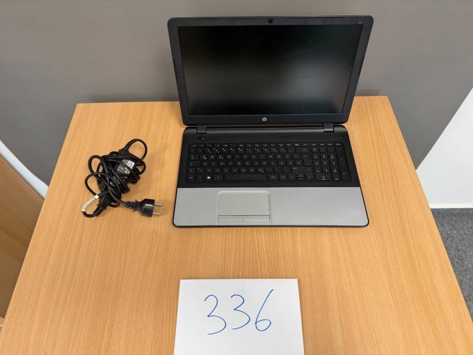 HP 355 G2 – 15,6 Zoll (39,6 cm) 
Gesamtansicht