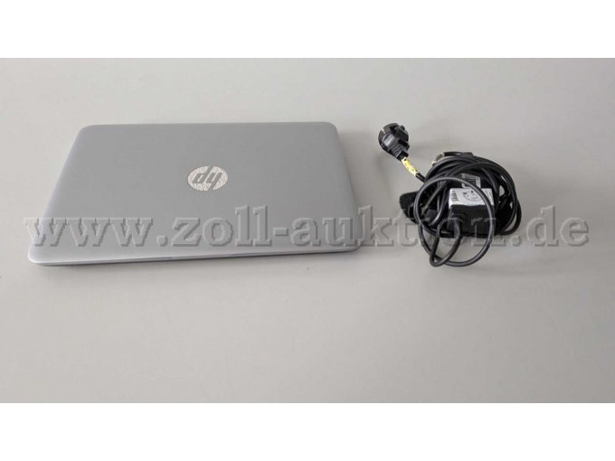 HP Elitebook 820 G3 - Zugeklappt mit Netzteil