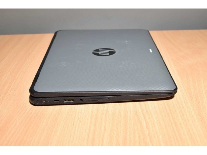 HP ProBook x360 11 G1 EE 29.5 cm ( 11.6" ) Touch
Ansicht von der Seite