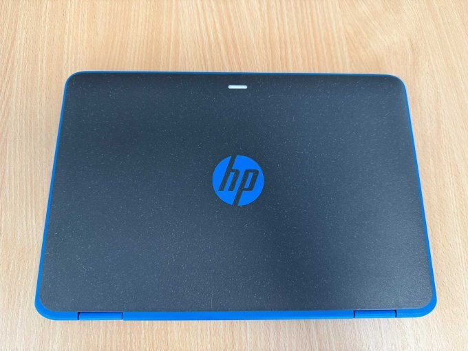 HP ProBook x360 11 G3 EE
Ansicht geschlossen von oben
