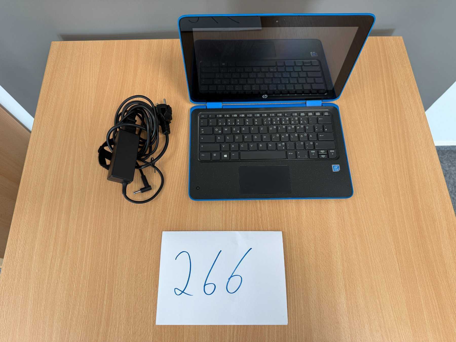 HP ProBook x360 11 G3 EE mit Netzteil