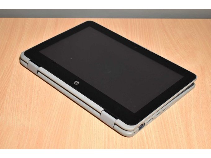 HP ProBook x360 11 G3 EE (11,6" ) 29,5 cm
Ansicht aufgeklappt