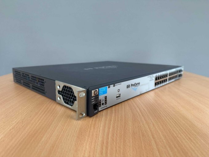HP ProCurve 2910al-24G Switch J9145A
Seitenansicht/Ansicht von hinten