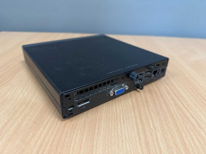 HP ProDesk 400 G1 GM Desktop-Mini PC
Ansicht von hinten