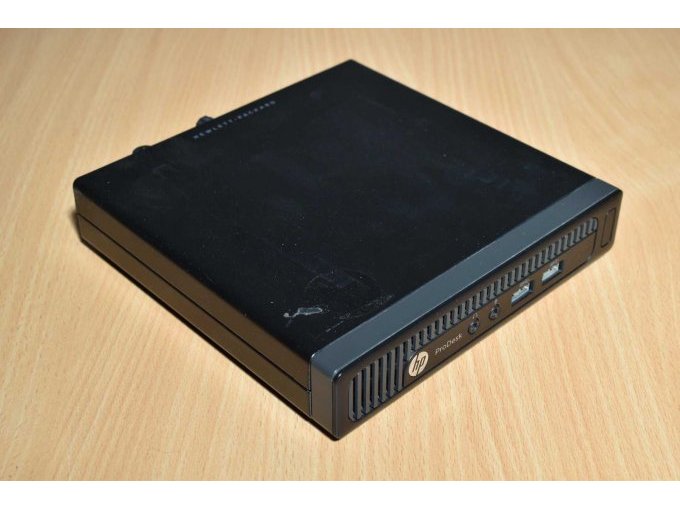 HP ProDesk 400 G1 GM Desktop-Mini PC
Ansicht von vorne